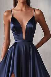 Marineblaues Satin A-Linie Spaghettiträger Langes Ballkleid mit Schlitz